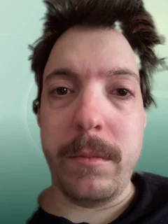 Profilfoto von Christian aus Kiel. Berufswunsch: Lagerhelfer/in. Branche: Elektronik und Lebensmittel, Getränke.