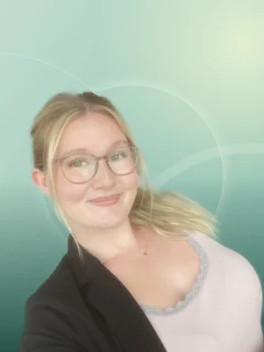 Profilfoto von Nora aus Mielkendorf. Berufswunsch: Fachwirt/in - Handwerk/B. Prof. Kaufmännisches Management. Branche: Wirtschaft, Sekretariat.