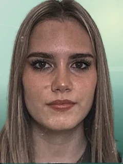 Profilfoto von Célina aus Ingolstadt. Berufswunsch: Bioinformatiker/in und Medizininformatiker/in. Branche: IT, Informatik, Programmierung und Medizin, Psychologie, Pflege.