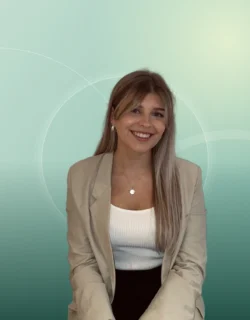 Profilfoto von Daniela aus Achern. Berufswunsch: Affiliate-Manager/in und Assistenz der Geschäftsführung. Branche: Design, Musik, Tanz, Schauspiel und Events, Messen, Promotion.