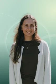 Profilfoto von Esther aus Wermelskirchen. Berufswunsch: Industriekaufmann/-frau und Kellner/in. Branche: Gastronomie, Hotellerie, Tourismus und Haushalt, Babysitting.