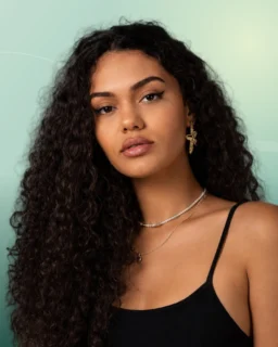 Profilfoto von Rama aus Mingolsheim. Berufswunsch: Model. Branche: Marketing, Werbung.