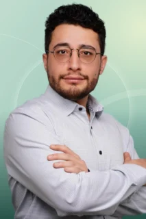 Profilfoto von Devran aus Kehl. Berufswunsch: Warenverräumer/in. Branche: Logistik, Transport, Verkehr.