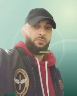 Profilfoto von Omelcu aus Rot am See (Kernort). Berufswunsch: Paketzusteller/in. Branche: Logistik, Transport, Verkehr.