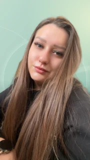 Profilfoto von Hristiana aus Markgröningen. Berufswunsch: Abfüller/in und Barkeeper/in. Branche: Körperpflege, Hauswirtschaft, Hygiene und Lebensmittel, Getränke.