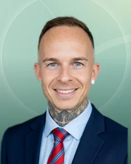 Profilfoto von Alexander aus Güstrow. Berufswunsch: Fitnesstrainer/in. Branche: Verkauf, Handel.