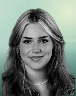 Profilfoto von Luana aus Bruchsal. Berufswunsch: Warenverräumer/in. Branche: Körperpflege, Hauswirtschaft, Hygiene und Lebensmittel, Getränke.