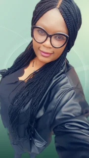Profilfoto von Amarachi aus Frankfurt (Oder). Berufswunsch: Fachlagerist/in. Branche: Logistik, Transport, Verkehr.