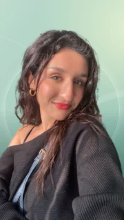 Profilfoto von Amalya aus Dortmund. Berufswunsch: 3D-Designer/in und Abo-Verkäufer/in. Branche: Design, Musik, Tanz, Schauspiel und Events, Messen, Promotion.