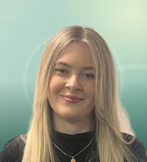 Profilfoto von Helena aus Rheda-Wiedenbrück. Berufswunsch: Assistent/in – Hotelmanagement und Außendienstmitarbeiter/in. Branche: Haushalt, Babysitting.