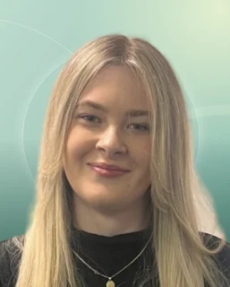 Profilfoto von Helena aus Rheda-Wiedenbrück. Berufswunsch: Assistent/in – Hotelmanagement und Außendienstmitarbeiter/in. Branche: Haushalt, Babysitting.