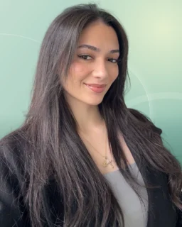 Profilfoto von Ofelya aus Kiel. Berufswunsch: Eventhelfer/in und Servicekraft. Branche: Events, Messen, Promotion und Gastronomie, Hotellerie, Tourismus.