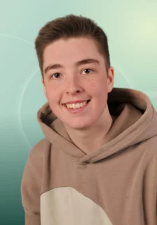 Profilfoto von Jonathan aus Neuendettelsau. Berufswunsch: Hotelempfang/-rezeption. Branche: Gastronomie, Hotellerie, Tourismus.