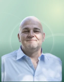 Profilfoto von Frank aus Friedberg (Hessen). Berufswunsch: Reinigungskraft. Branche: Reinigung, Facility Management und Logistik, Transport, Verkehr.
