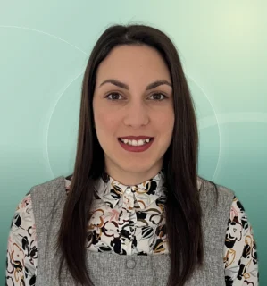 Profilfoto von Zoi aus Astheim. Berufswunsch: Bürohelfer/in und Gebäudereinigermeister/in. Branche: Finanzen, Buchhaltung und Haushalt, Babysitting.
