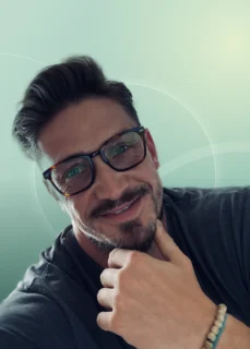Profilfoto von Tony aus Hildesheim. Berufswunsch: Paketzusteller/in. Branche: Schutz, Ordnung, Sicherheit und Verkauf, Handel.