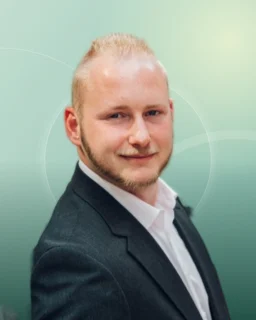 Profilfoto von Justin aus Castrop-Rauxel. Berufswunsch: Kaufmann/-frau - Einzelhandel. Branche: Verkauf, Handel.