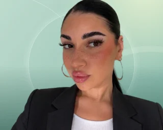 Profilfoto von Ilayda aus Bergkamen. Berufswunsch: Kellner/in. Branche: Events, Messen, Promotion.