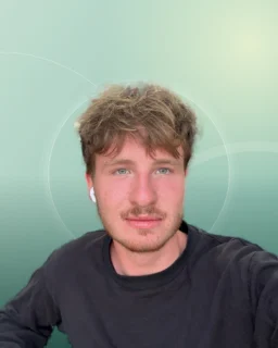 Profilfoto von Matthäus aus Regensburg. Berufswunsch: Produktionshelfer/in. Branche: IT, Informatik, Programmierung und Lebensmittel, Getränke.