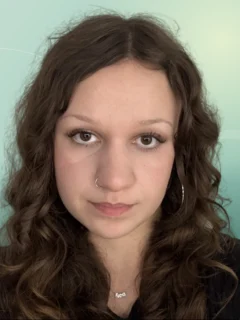 Profilfoto von Regina aus Herne. Berufswunsch: Kaufmann/-frau – Büromanagement und Warenverräumer/in. Branche: Beratung, Consulting und Finanzen, Buchhaltung.