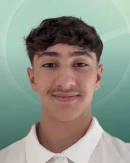 Profilfoto von Malik aus Dortmund. Berufswunsch: Kellner/in und Kommissionierer/in. Branche: Gastronomie, Hotellerie, Tourismus.