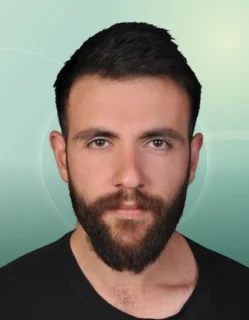 Profilfoto von Yunus aus Pforzheim. Berufswunsch: 3D-Designer/in. Branche: Lebensmittel, Getränke.