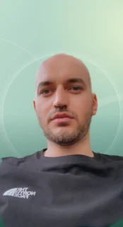 Profilfoto von Mirlind. Berufswunsch: Abo-Verkäufer/in und Fahrer/in. Branche: Beratung, Consulting und Sales, Vertrieb.