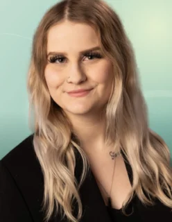 Profilfoto von Chiara aus Duisburg. Berufswunsch: Alltagshelfer/in und Animateur/in. Branche: Beratung, Consulting und Bildung, Pädagogik.