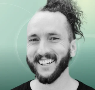 Profilfoto von Tom aus Regensburg. Berufswunsch: Landwirtschaftliche/r Helfer/in. Branche: Landwirtschaft, Garten.
