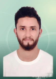 Profilfoto von Saki aus Hamburg. Berufswunsch: Chemielaborant/in und Chemielaborjungwerker/in. Branche: Metall, Maschinenbau und Produktion, Fertigung.