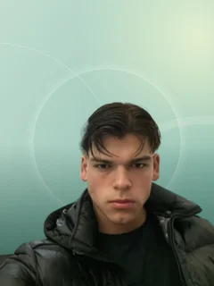 Profilfoto von Tim aus Urbar. Berufswunsch: Warenverräumer/in. Branche: Elektronik.