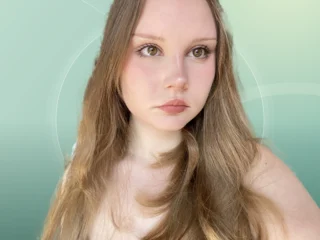 Profilfoto von Malin aus Aalen. Berufswunsch: Artist/in und Auf- & Abbauhelfer/in. Branche: Gastronomie, Hotellerie, Tourismus.