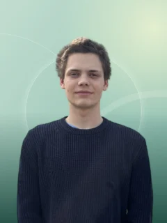 Profilfoto von Malik aus Schwielowsee. Berufswunsch: Kameramann/-frau. Branche: Design, Musik, Tanz, Schauspiel und Elektronik.