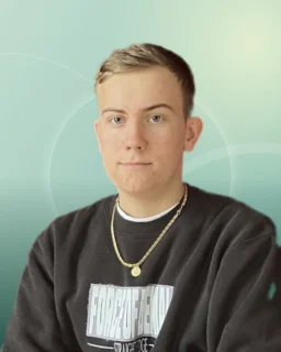 Profilfoto von Erik aus Recklinghausen. Berufswunsch: Verkäufer/in und Alltagshelfer/in. Branche: Logistik, Transport, Verkehr und Sales, Vertrieb.