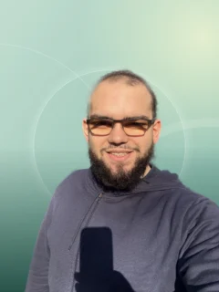 Profilfoto von Erdem aus Hamburg. Berufswunsch: Fachberater/in - Vertrieb und Fachverkäufer/in. Branche: Bauwesen, Architektur und Beratung, Consulting.