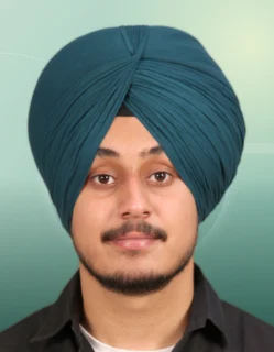 Profilfoto von Harpreet aus Pinneberg. Berufswunsch: Alltagshelfer/in und Altenpflegehelfer/in. Branche: Bauwesen, Architektur und Gastronomie, Hotellerie, Tourismus.
