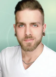 Profilfoto von Kevin aus Dortmund. Berufswunsch: Fitnesstrainer/in. Branche: Verkauf, Handel.