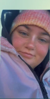 Profilfoto von Alexa aus Leipzig. Berufswunsch: Callcenter Agent/in. Branche: Elektronik.