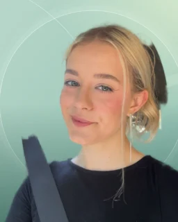Profilfoto von Yvelle aus Lohmen. Berufswunsch: Fahrdienstleiter/in und Fahrer/in. Branche: Haushalt, Babysitting und Kundenservice.