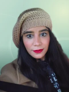 Profilfoto von Aida aus Rauenberg. Berufswunsch: Abo-Verkäufer/in und Kassierer/in. Branche: Lebensmittel, Getränke und Verkauf, Handel.