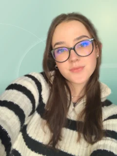Profilfoto von Nele aus Stendal. Berufswunsch: Bürohelfer/in und Empfangsmitarbeiter/in. Branche: Beratung, Consulting und Bildung, Pädagogik.