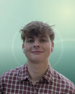 Profilfoto von Kian aus Delmenhorst. Berufswunsch: Gebäudereiniger/in und Küchenhilfe. Branche: Reinigung, Facility Management und Sales, Vertrieb.