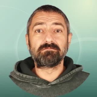 Profilfoto von Ivgeni aus Stuttgart. Berufswunsch: Berufskraftfahrer/in und Fahrer/in. Branche: Logistik, Transport, Verkehr und Schutz, Ordnung, Sicherheit.