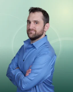 Profilfoto von Benjamin aus Pinneberg. Berufswunsch: Fachlehrer/in und Fremdsprachenlehrer/in. Branche: Bildung, Pädagogik und Kundenservice.
