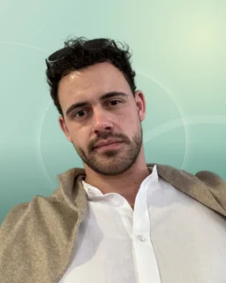 Profilfoto von Robin aus Winnenden. Berufswunsch: Account-Manager/in und Cyber-Security-Consultant. Branche: Events, Messen, Promotion und Finanzen, Buchhaltung.