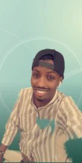 Profilfoto von Khadar aus Heppenheim (Bergstraße). Berufswunsch: Fachkraft – Lagerlogistik und Anstreicher/in. Branche: Elektronik.