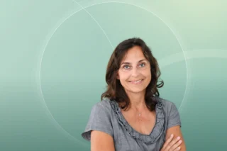 Profilfoto von Regine aus Wiesbaden. Berufswunsch: Dolmetscher/in / Übersetzer/in und Kaufmännische/r Assistent/in / Wirtschaftsassistent/in. Branche: Beratung, Consulting und Kundenservice.