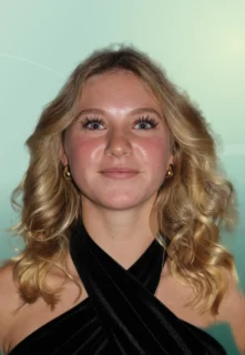 Profilfoto von Sophie aus Hohen Neuendorf. Berufswunsch: Animateur/in. Branche: Sozialwesen, Religion.