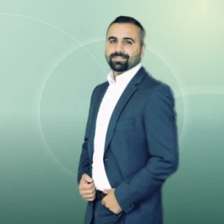 Profilfoto von Baha aus Frankfurt am Main. Berufswunsch: Callcenter Agent/in. Branche: Projektmanagement.