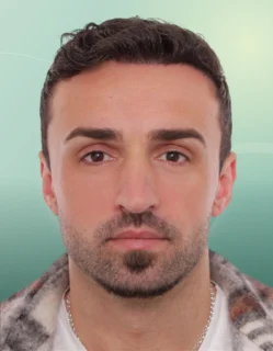 Profilfoto von Egzon aus Bad Nauheim. Berufswunsch: Fahrer/in. Branche: Kundenservice und Logistik, Transport, Verkehr.